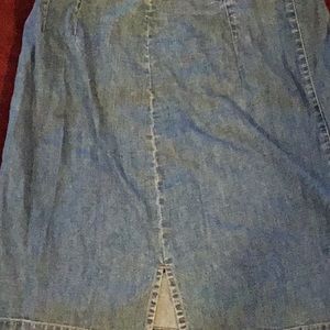 Ann Taylor Loft jeans skirt 8